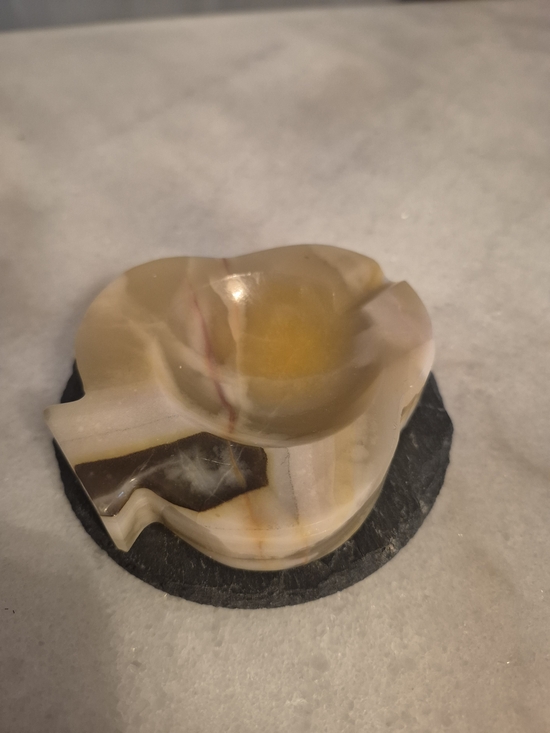 Other - Carved Onyx Trinket Dish Or Ashtray- Cream, Brown & Yellow Tones - Like New